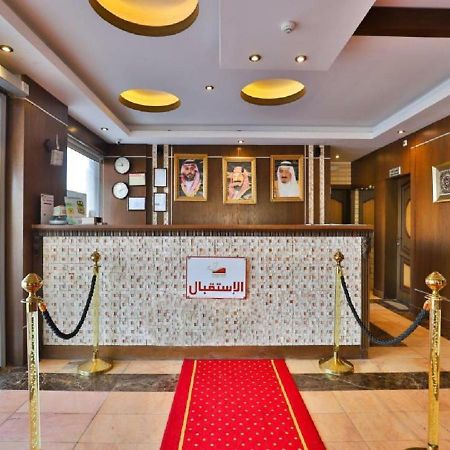 قصر اليمامة للاجنحة الفندقية-ينبع 廷布 外观 照片